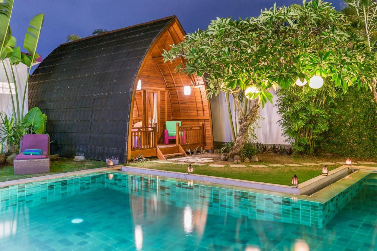 Villa Purple Legian Εξωτερικό φωτογραφία