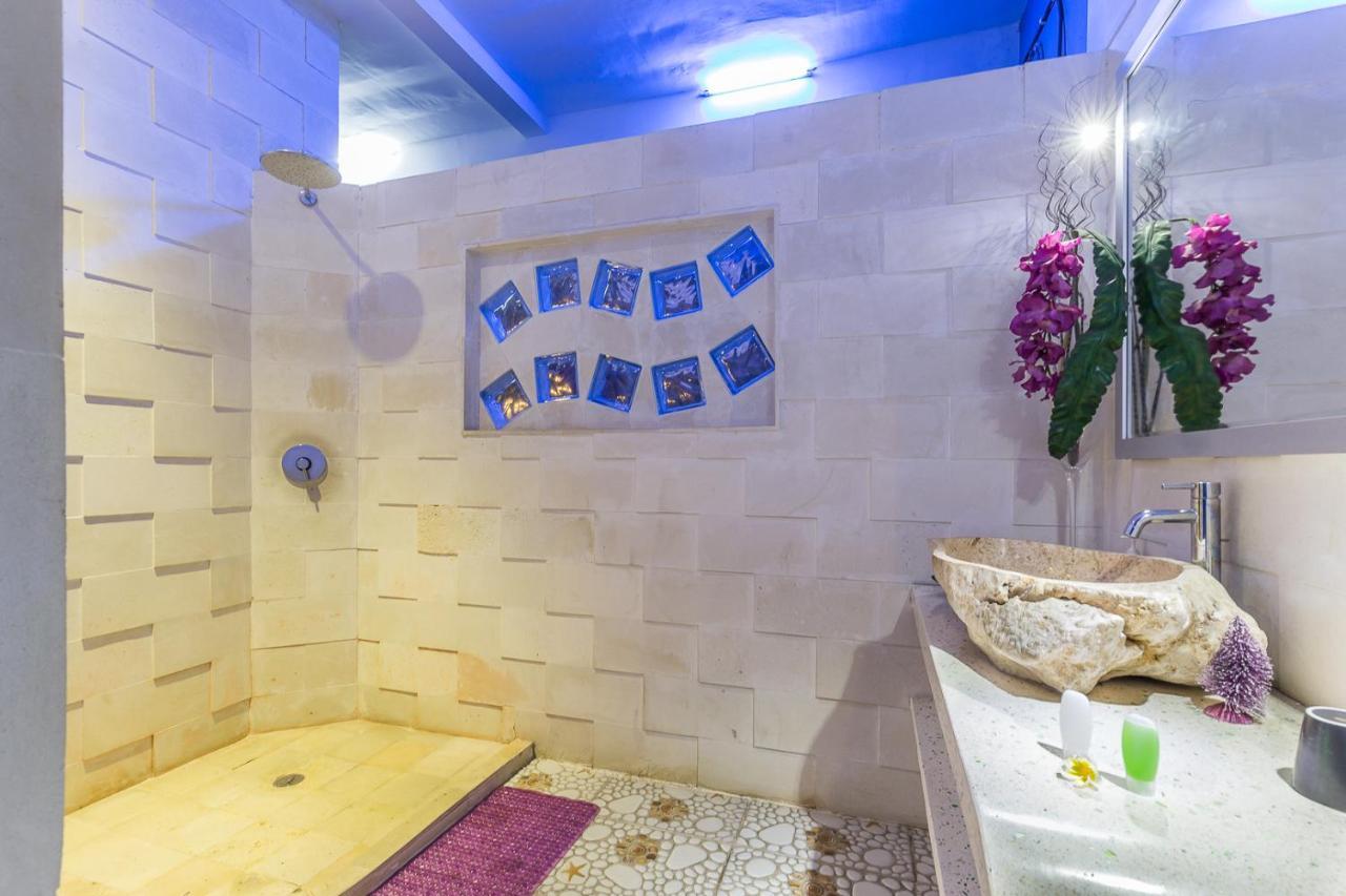 Villa Purple Legian Εξωτερικό φωτογραφία