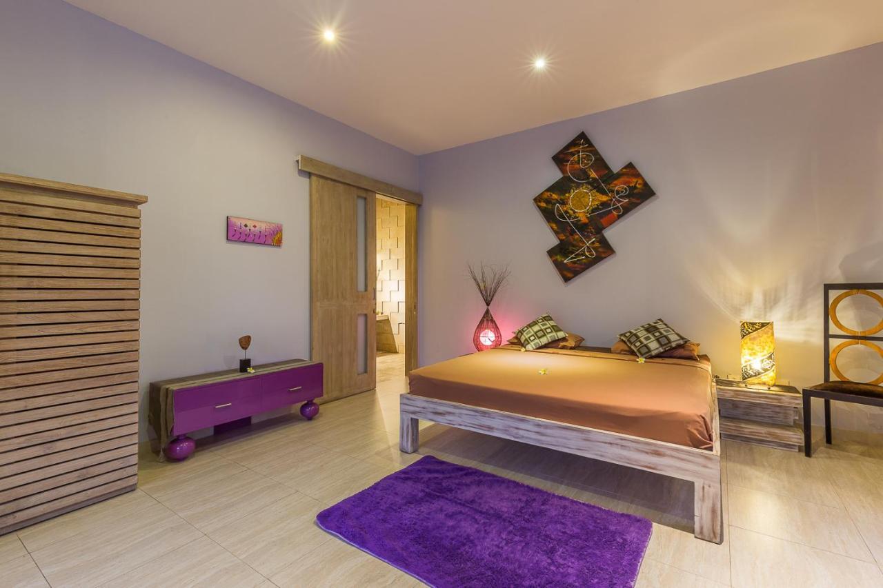 Villa Purple Legian Εξωτερικό φωτογραφία