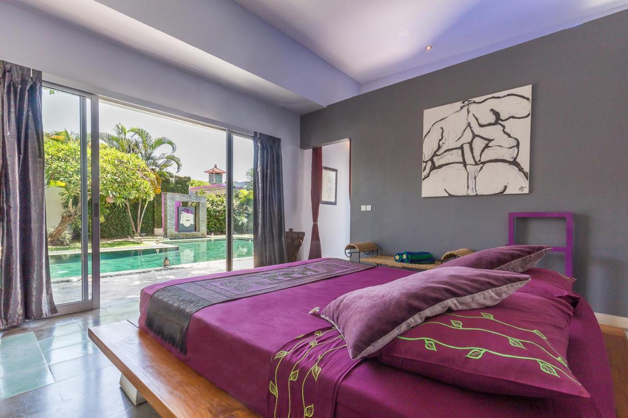 Villa Purple Legian Εξωτερικό φωτογραφία