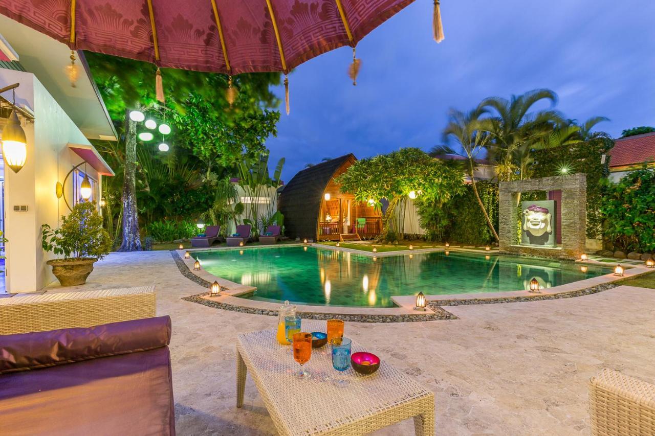 Villa Purple Legian Εξωτερικό φωτογραφία