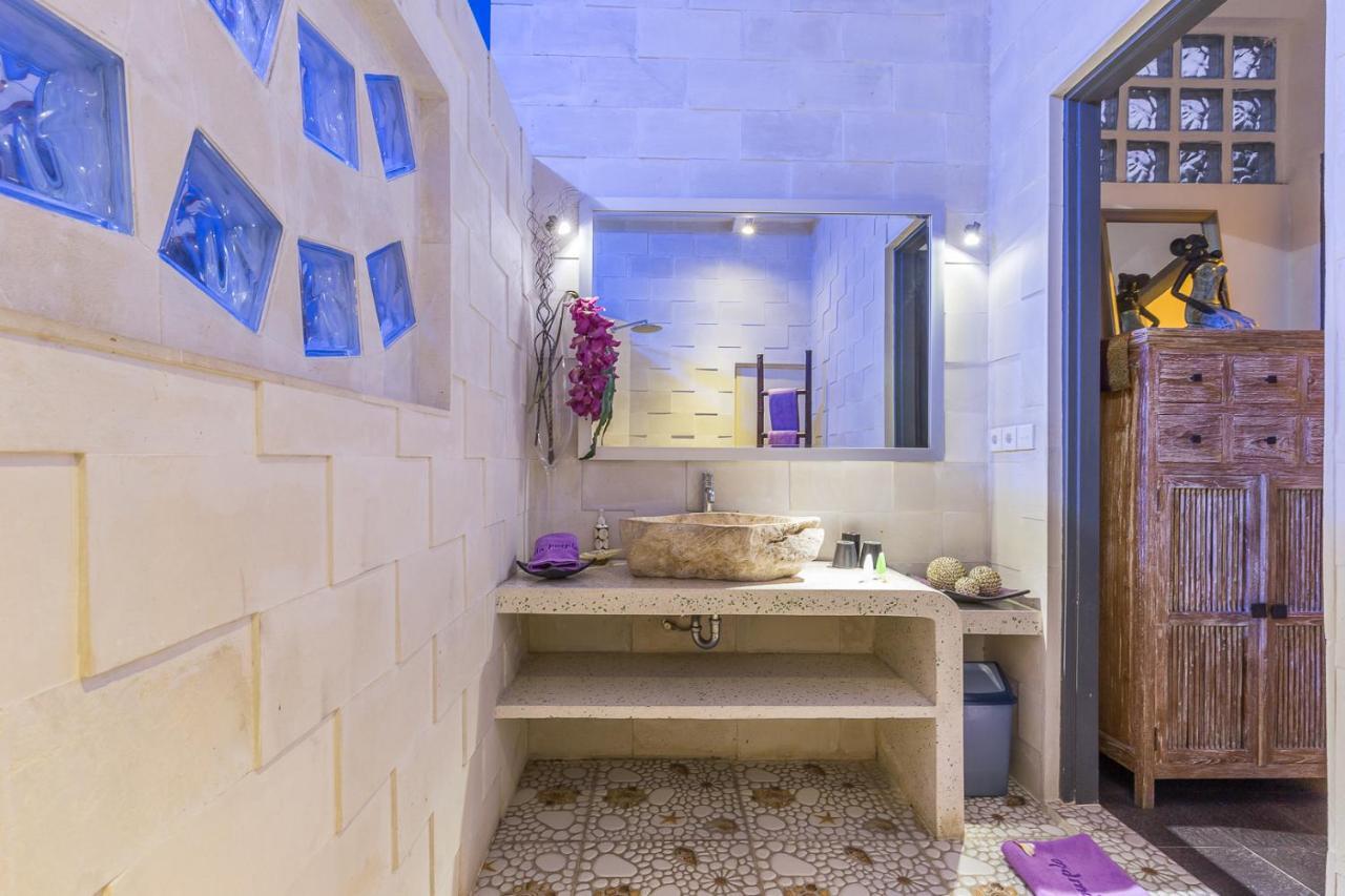 Villa Purple Legian Εξωτερικό φωτογραφία